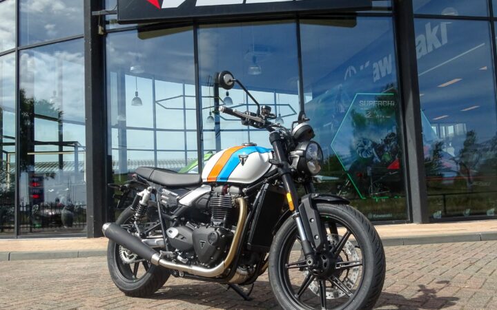 Triumph SPEED TWIN 900